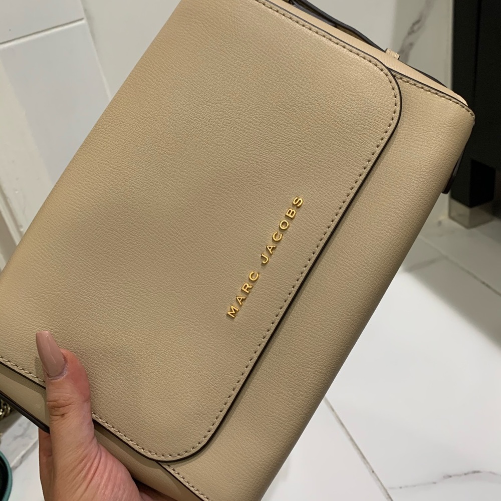 Marc Jacobs The Commuter Women’s Medium Crossbody